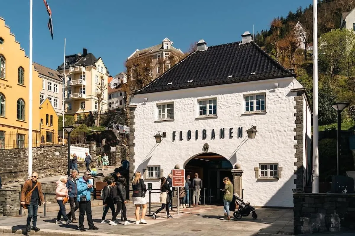 Dinbnb Apartments L 500M To Bryggen L Bathtub & New 2017 L Authentic Bergenshus 0*, Bergen Norway