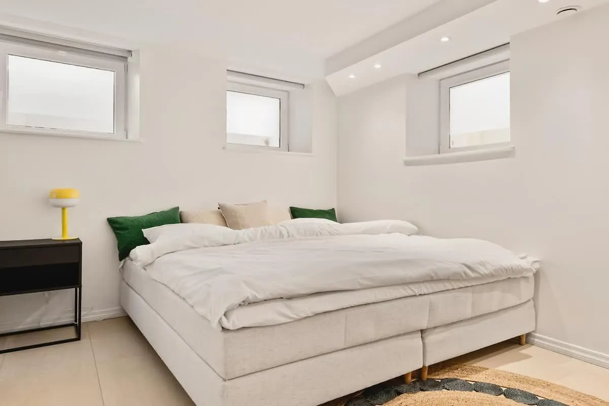 Dinbnb Apartments L 500M To Bryggen L Bathtub & New 2017 L Authentic Bergenshus
